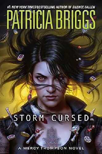 Storm Cursed (A Mercy Thompson Novel Book 11) (English Edition)