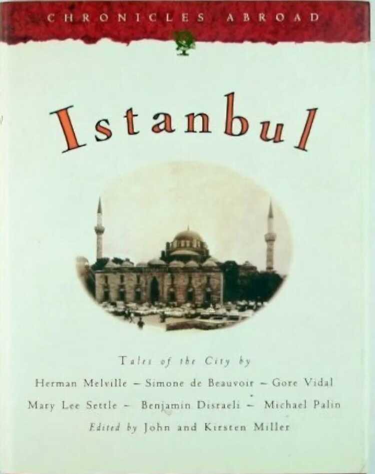 Istanbul (Chronicles Abroad)