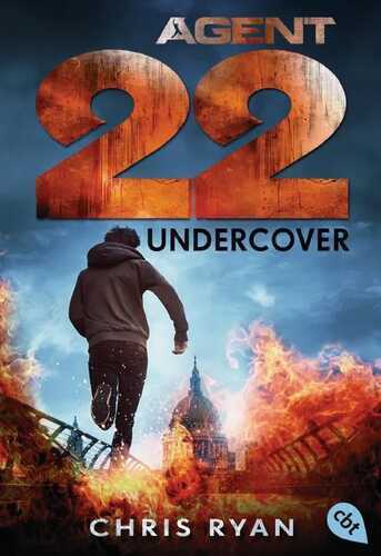 Agent 22 - Undercover — Chris Ryan