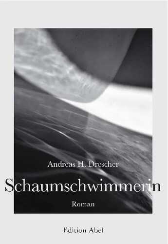 Schaumschwimmerin