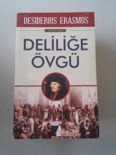 Deliliğe Övgü